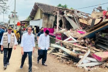 <strong>Presiden Jokowi Pastikan Pembangunan Rumah Warga Relokasi Gempa Cianjur Dimulai</strong>